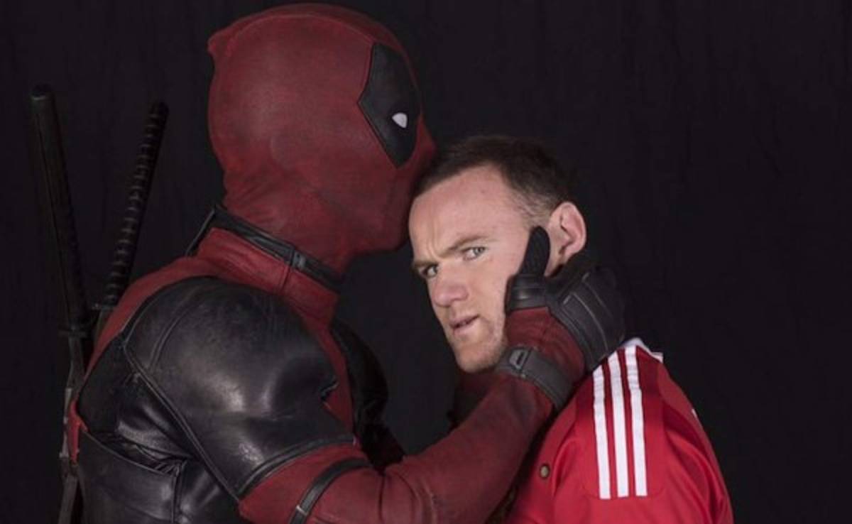 Deadpool, el súperhéroe que sueña con jugar en el Manchester United