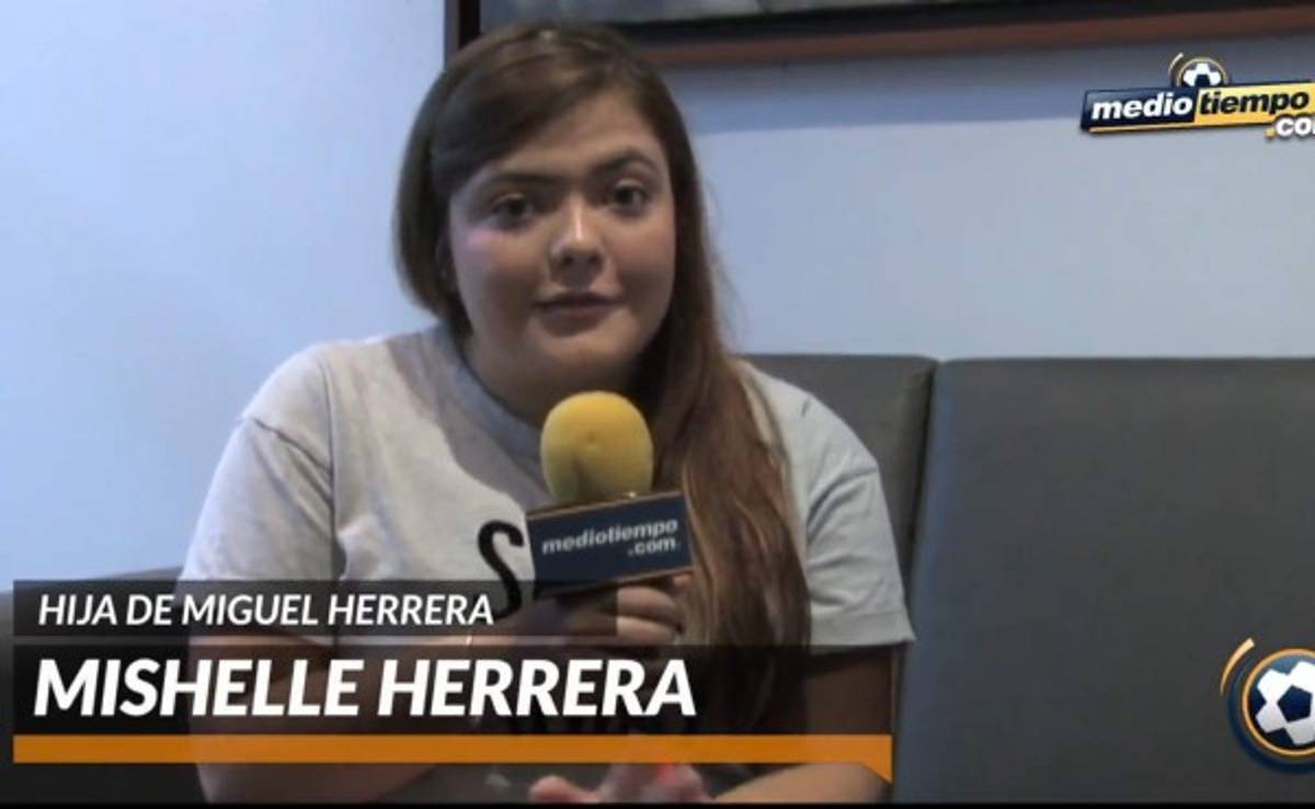 VIDEO: Hija del 'Piojo' Herrera llora por insultos en redes sociales