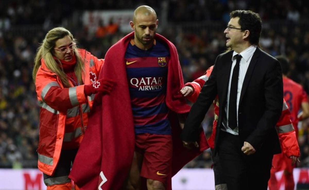 Mascherano sufre una contusión sin lesión muscular en la pierna derecha