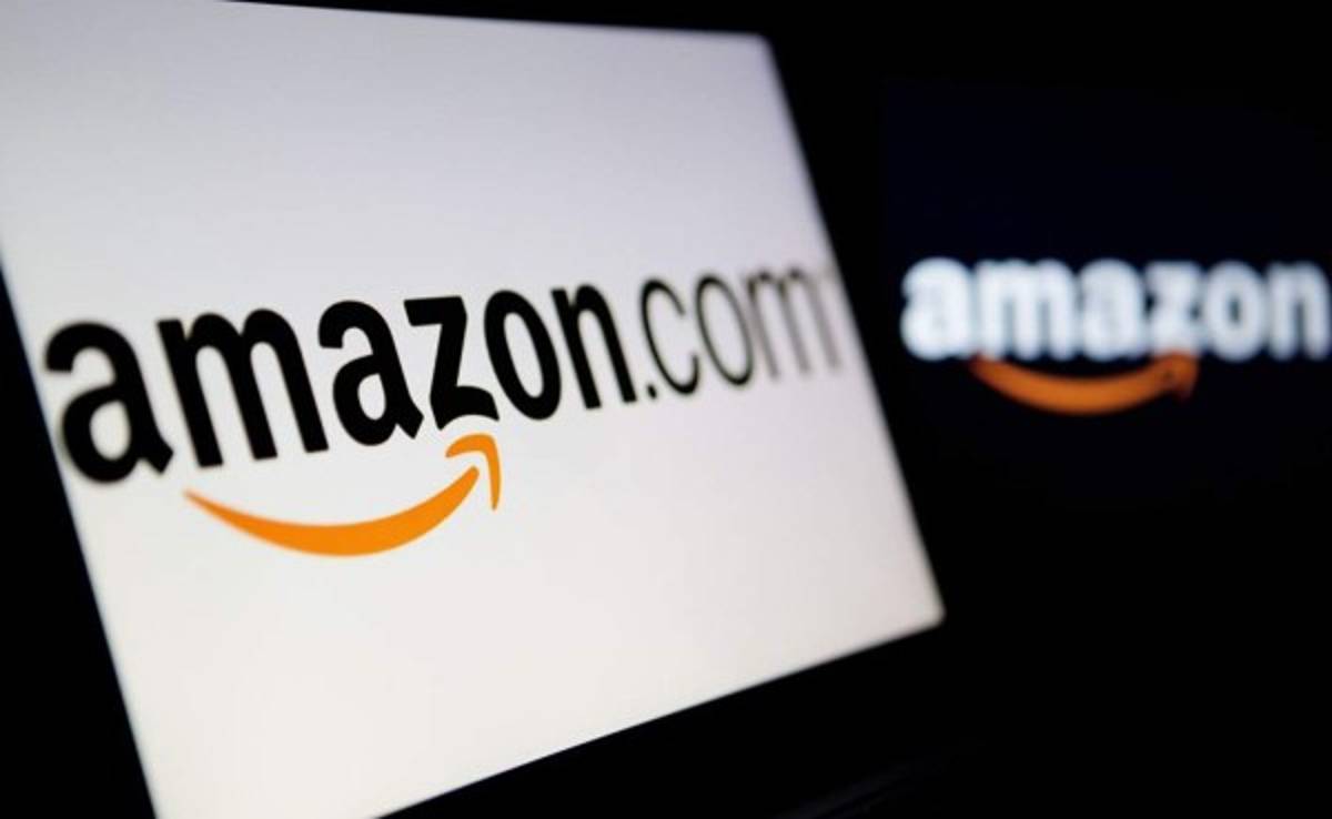 Amazon le da superpoderes a Alexa, la archirrival de Siri