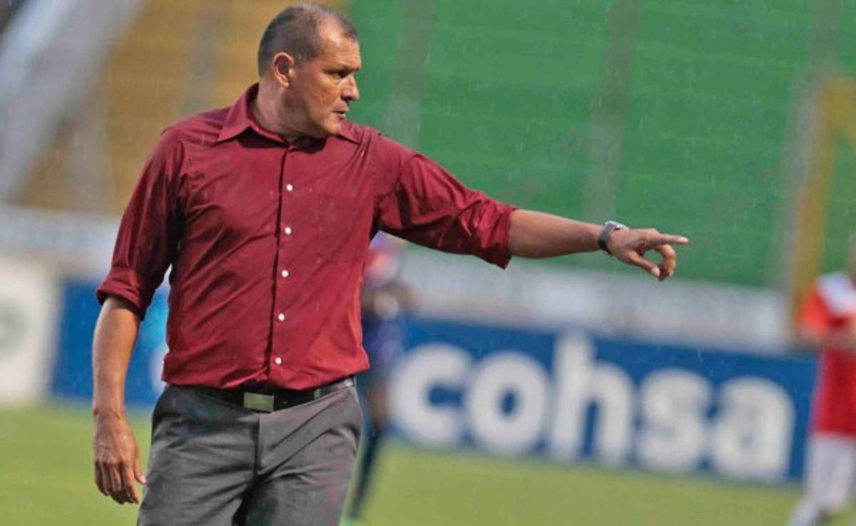 Wilmer Cruz se unirá este lunes a la Selección de Honduras