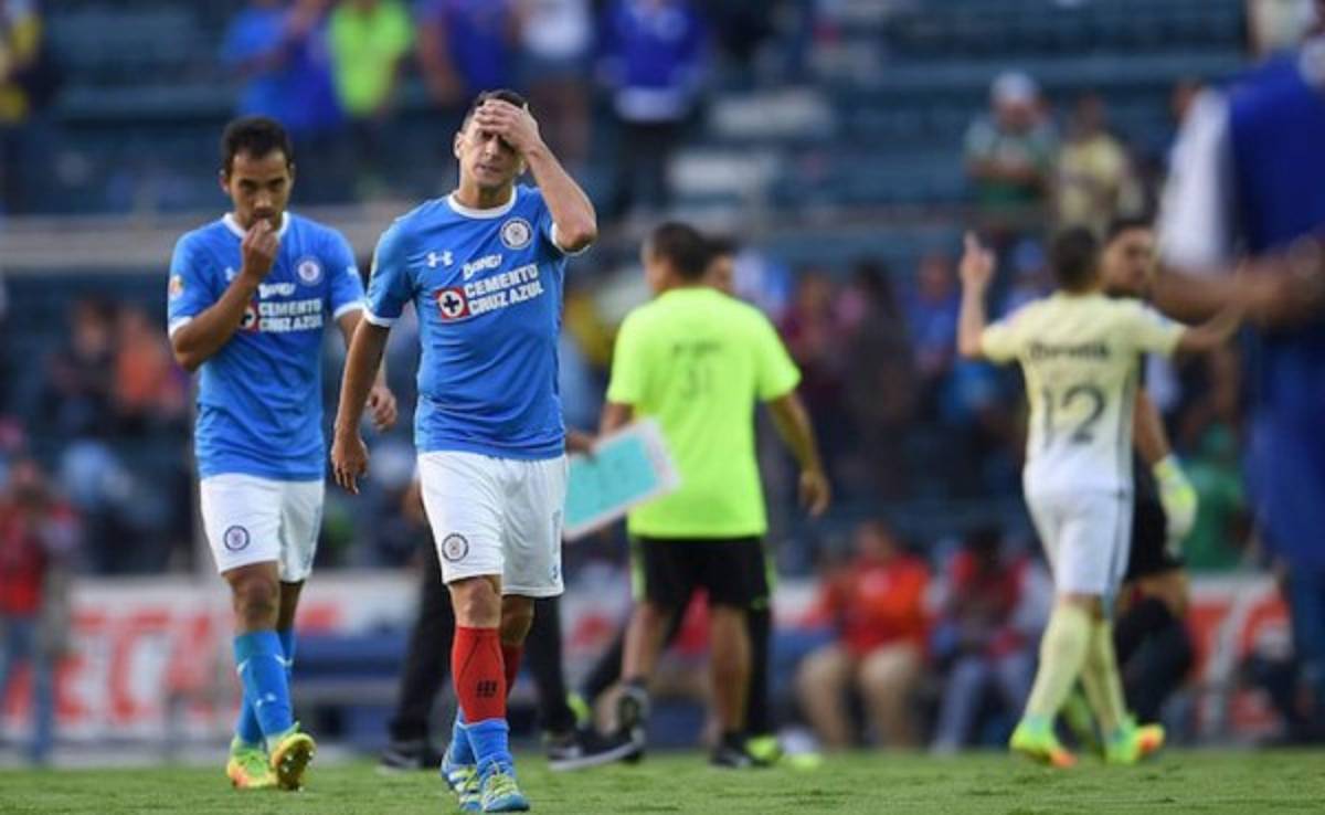 La Real Academia Española mantiene en vilo a aficionados del Cruz Azul en México