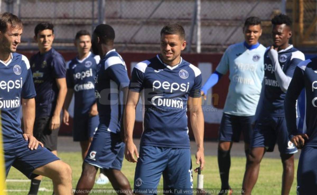 Risas, autógrafos y buen ambiente en el regreso de Motagua al estadio Nacional