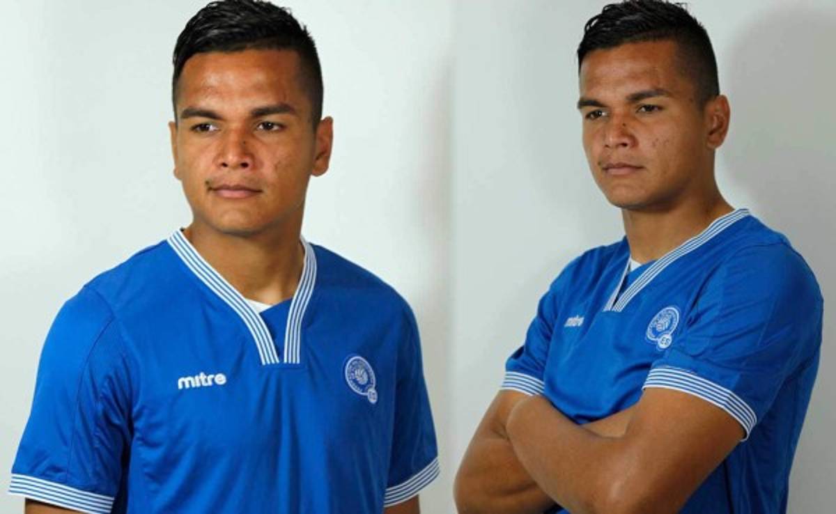 Henry Romero, el 'catracho' que capitanea el barco de El Salvador