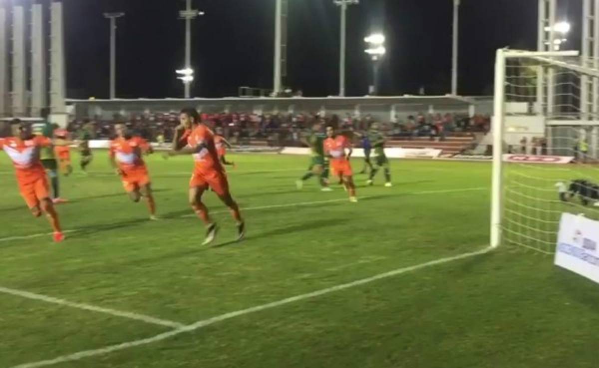 Correcaminos derrota a los Potros con gol del hondureño Johnny Leverón