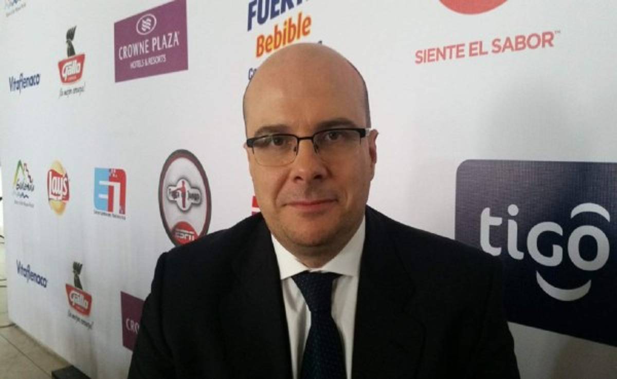 La cúpula del Real Madrid protegió a Keylor Navas y al mismo tiempo alejó a David De Gea según Míster Chip