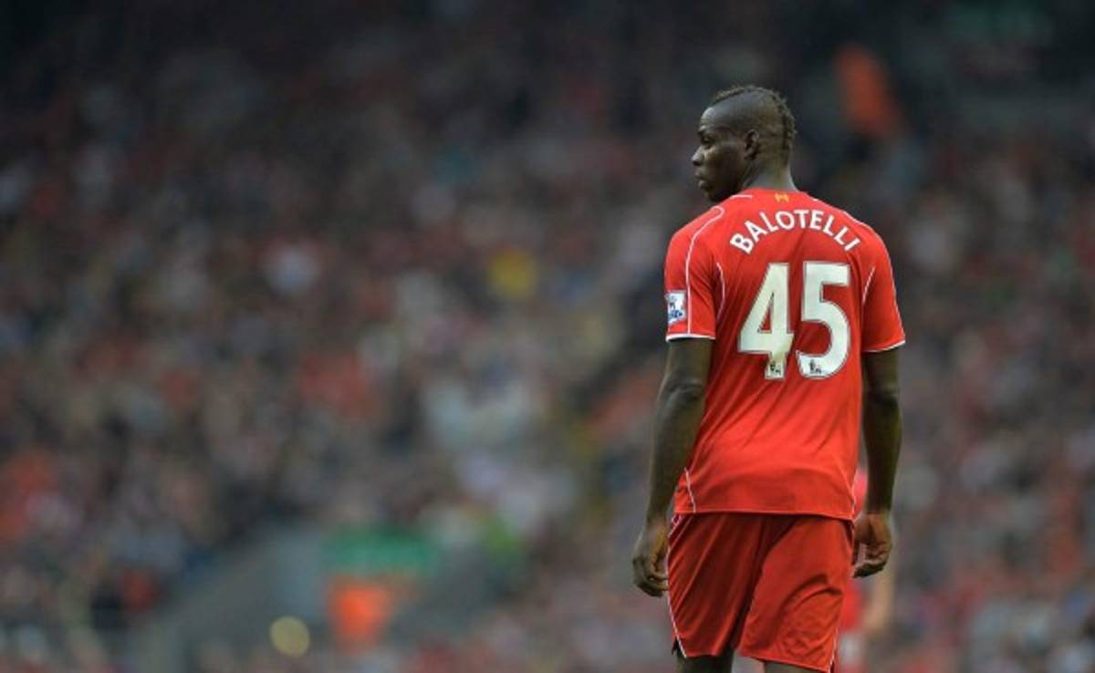El Liverpool descarta la marcha de Balotelli en el mercado de invierno
