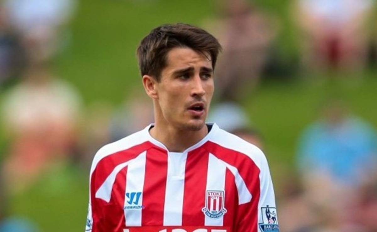 Bojan, se lesionó la espalda y es duda del Stoke City ante el West Bromwich