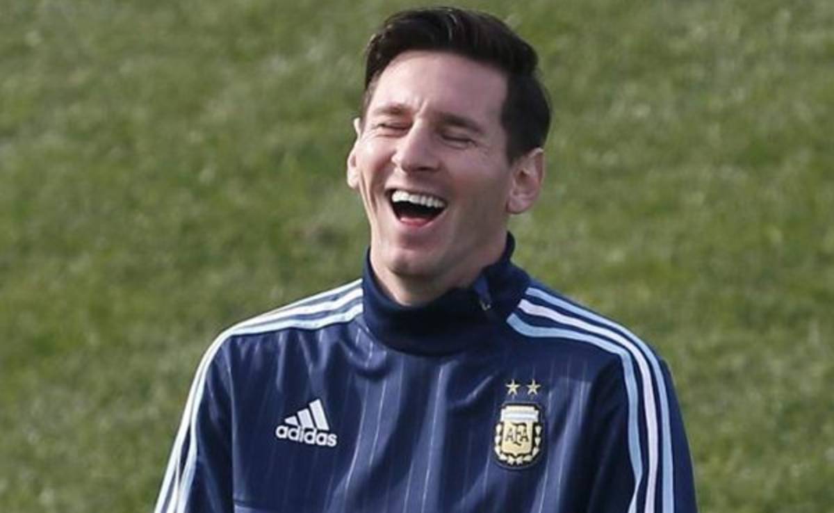 Lionel Messi se rió de las críticas hechas por Maradona en su contra