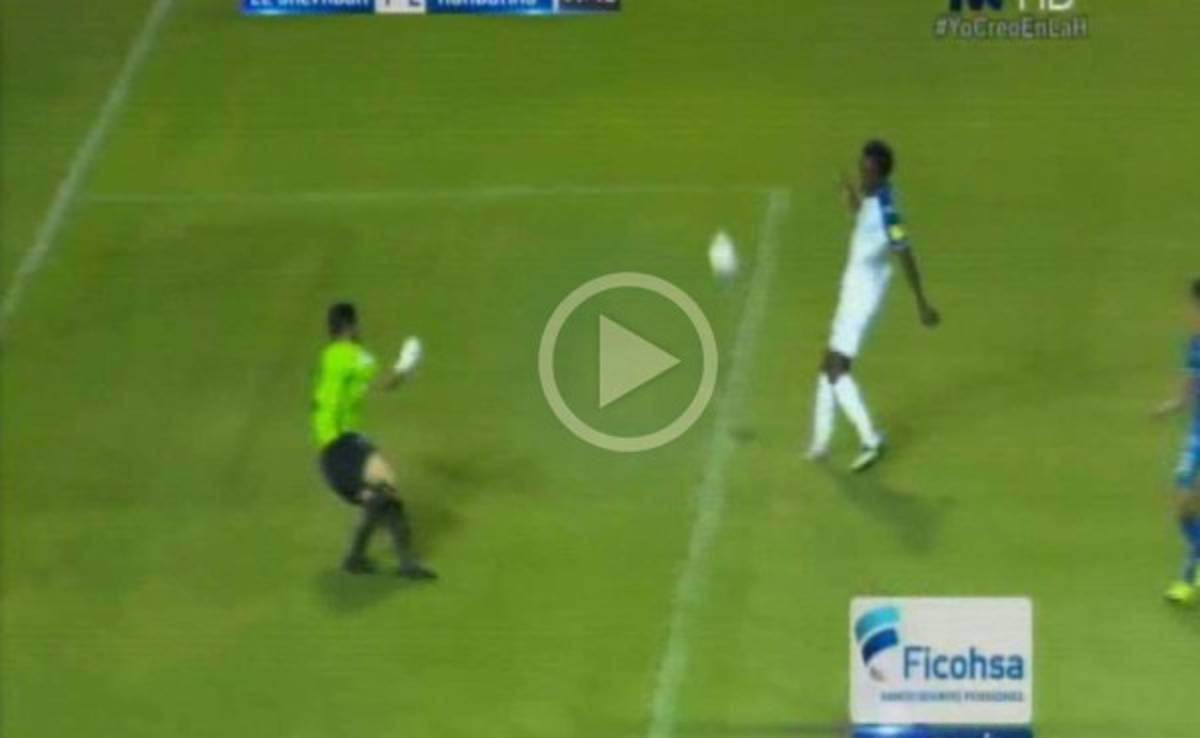 Video: El increíble fallo de Alberth Elis frente al arco ante El Salvador