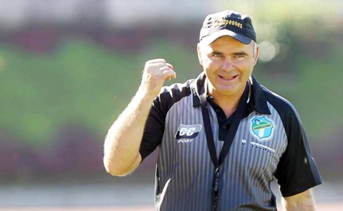 Iván Franco Sopegno, a un paso de dirigir a la selección de Guatemala