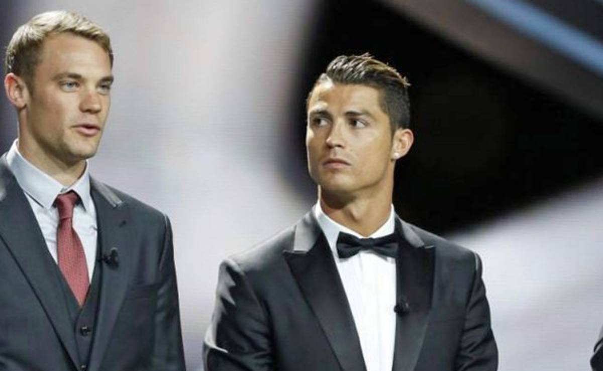 Neuer sobre Cristiano: 'Soy deportista, no el que posa en calzoncillos'