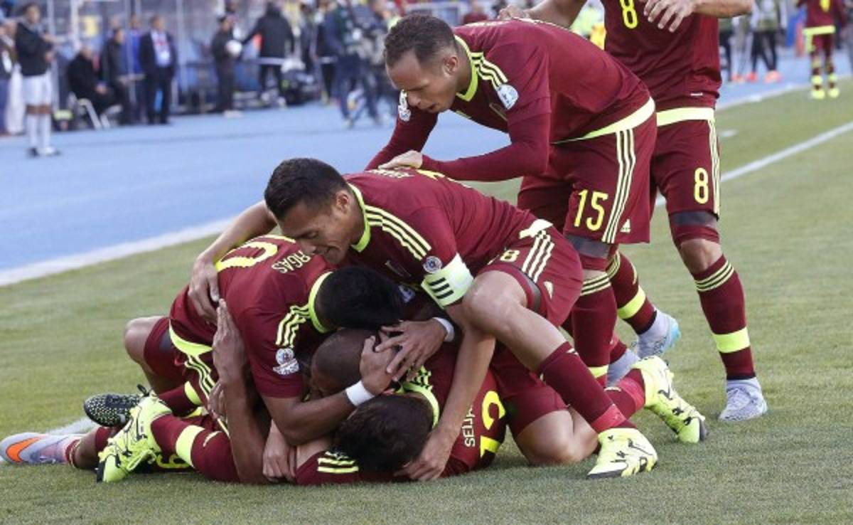 Venezuela rompe maldición y vence a Colombia en Copa América