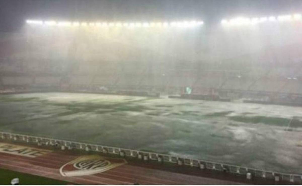 Suspendido el clásico sudamericano Argentina-Brasil por lluvia