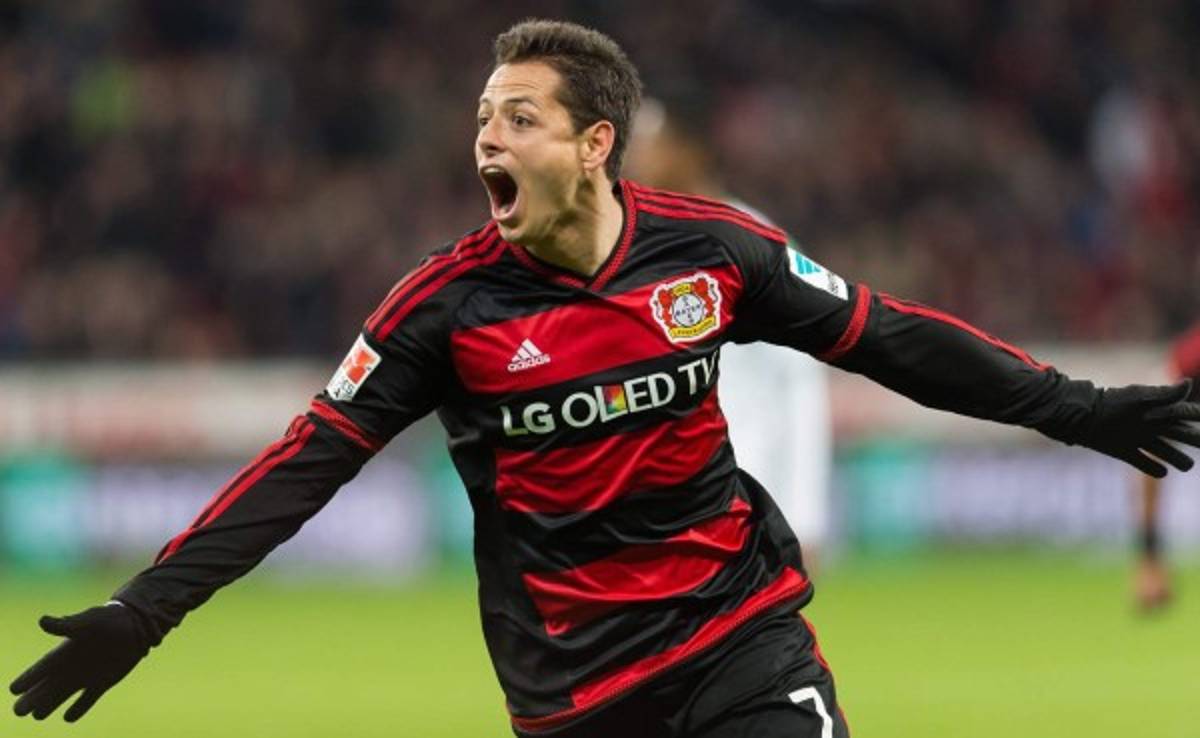 Bayer Leverkusen goleó al Wolfsburgo con gol de Chicharito Hernández