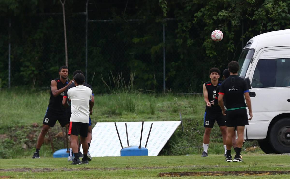 ¿Y Benguché? Las dos alarmas de Olimpia antes de enfrentar a Real España
