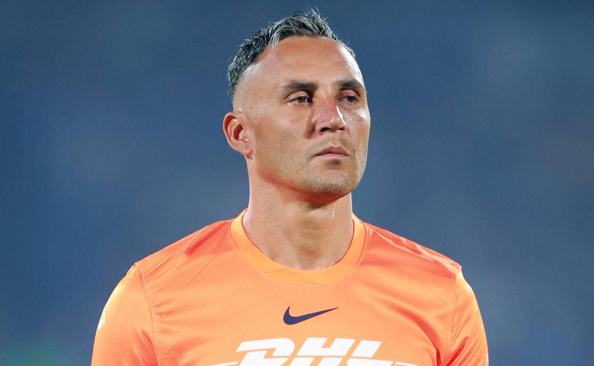 ¿Keylor Navas sería compañero de hondureño? Pumas en vilo por oferta sorpresa revelada por Faitelson