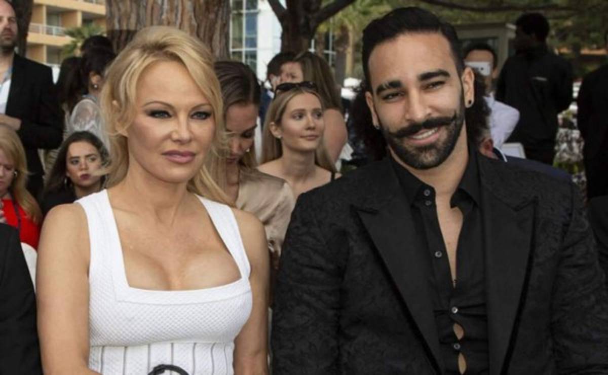 Adil Rami conquista a Chloe Sims, la chica con la que estaría olvidando a Pamela Anderson