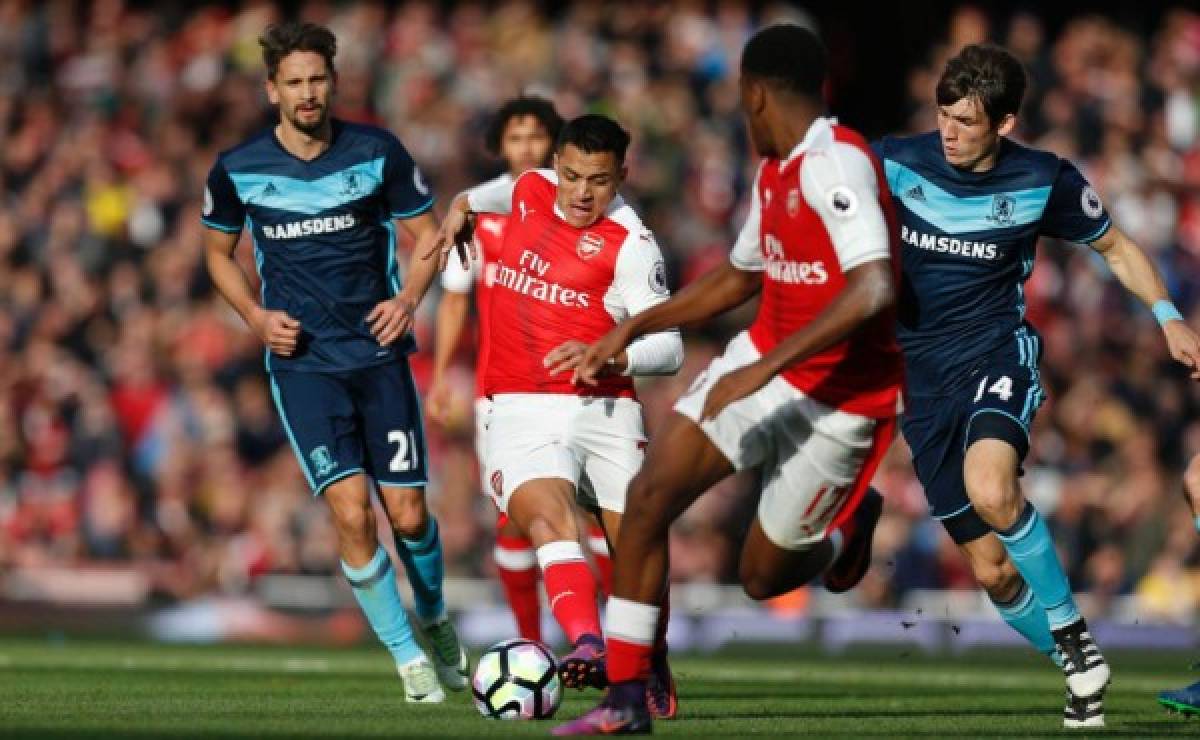 Arsenal empata en casa con Middlesbrough pero se coloca líder provisional
