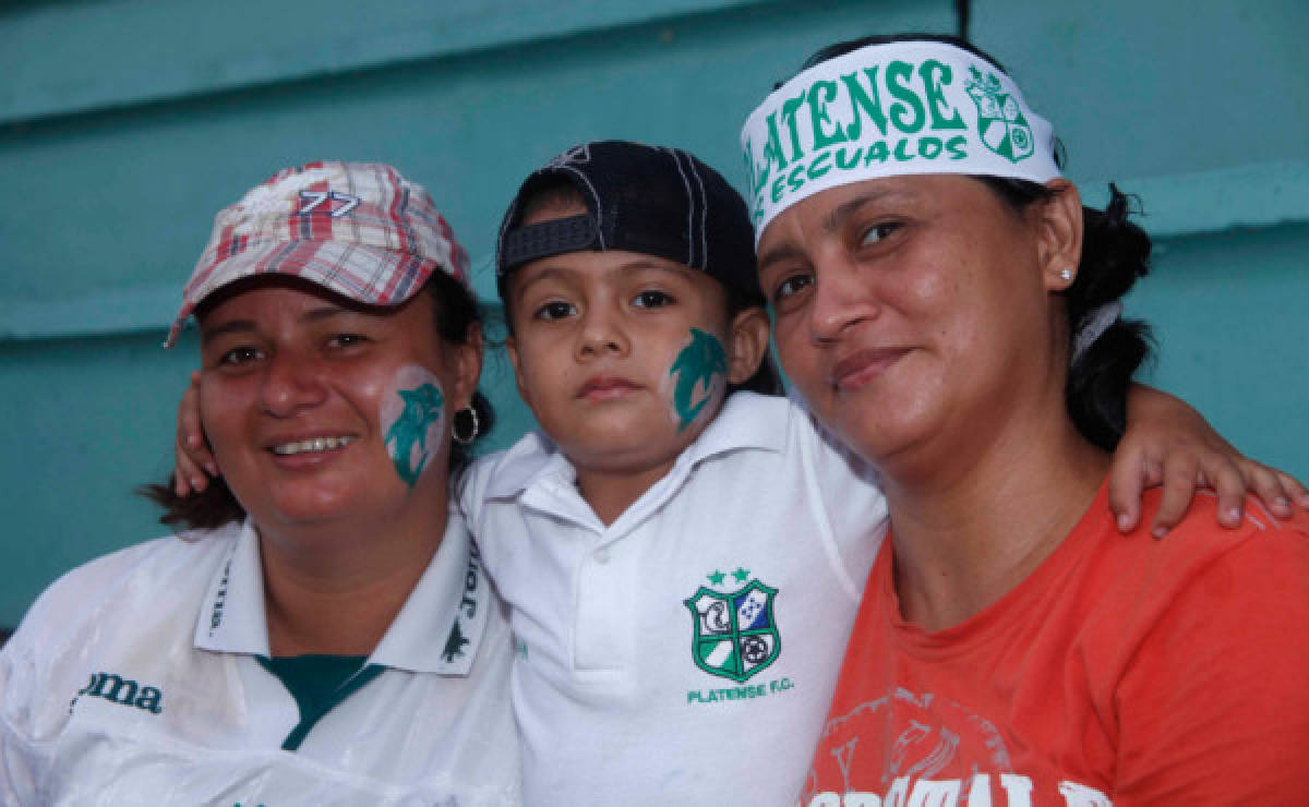 Fiesta en el Estadio Excélsior de Puerto Cortés