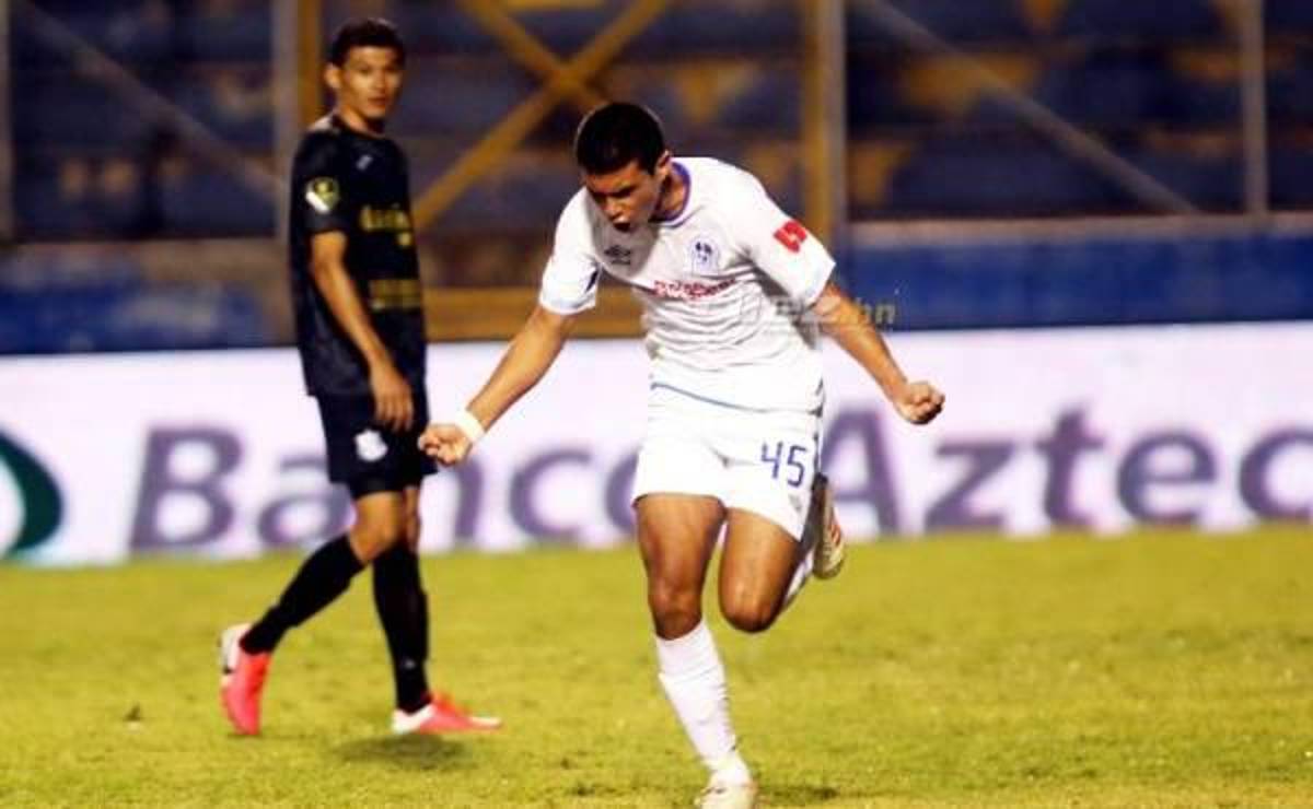 ¡Los lujos de Pedro Troglio! El otro equipazo del Olimpia que no tuvo participación en la conquista del tetracampeonato