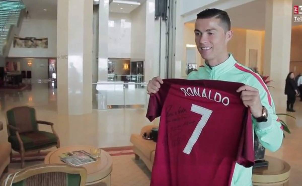 Cristiano Ronaldo se solidariza con el delantero del Boavista, Edu enfermo de cáncer