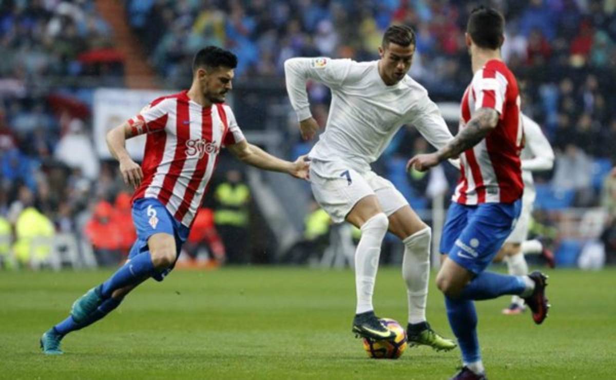 La original y especial camiseta que utiliza ahora el Real Madrid