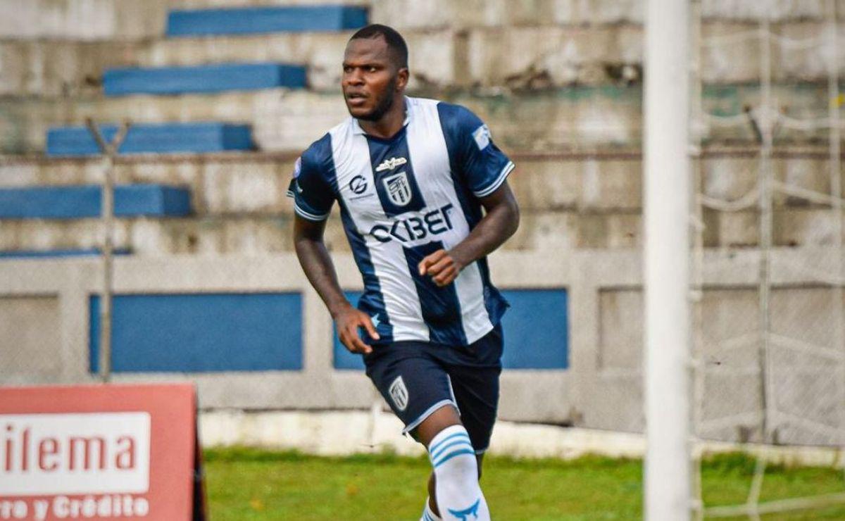 Fichajes: Erick Andino tiene nuevo equipo, panameño cerca de Marathón y jugador de Olimpia iría a la UPNFM