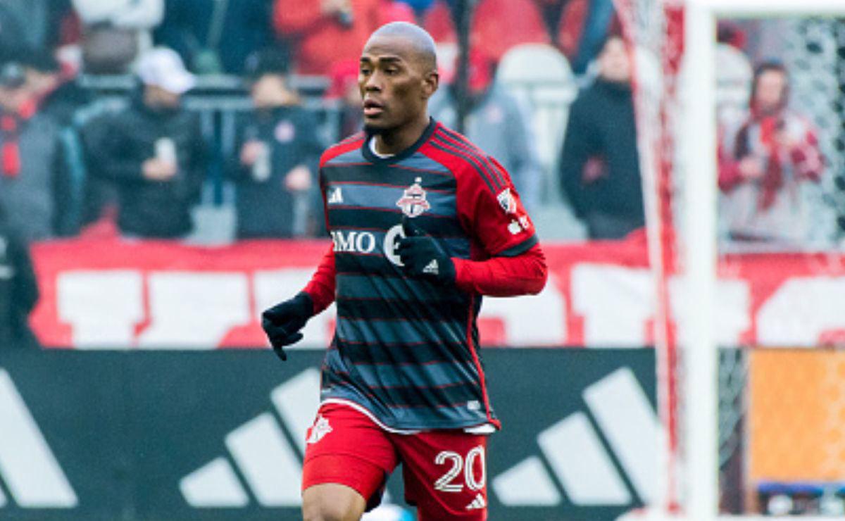 Mercado de fichajes en Honduras: ¿Troglio dio bienvenida a DT de Olimpia? Hay nuevo legionario y Motagua informa tema de renovaciones