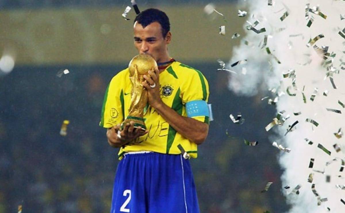 ¡Tridente de miedo! El mejor 11 de la historia del fútbol para Carolina Padrón, periodista de ESPN