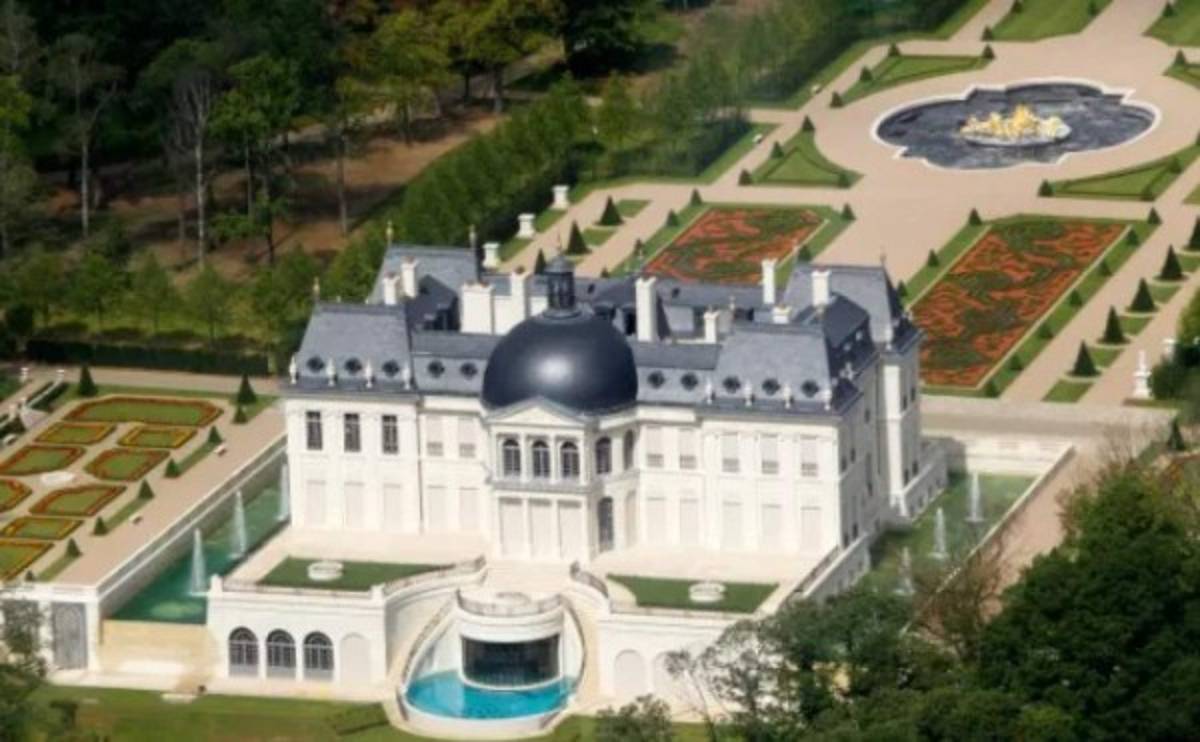 La vida de rico de Bin Salman, quien compró al Newcastle: Tiene la casa más cara del mundo y cuatro mujeres