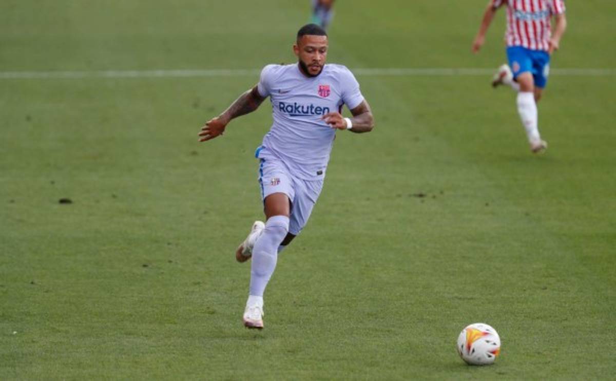 Usó mítico dorsal y festejó su primer gol: el enorme debut de Memphis Depay con el FC Barcelona