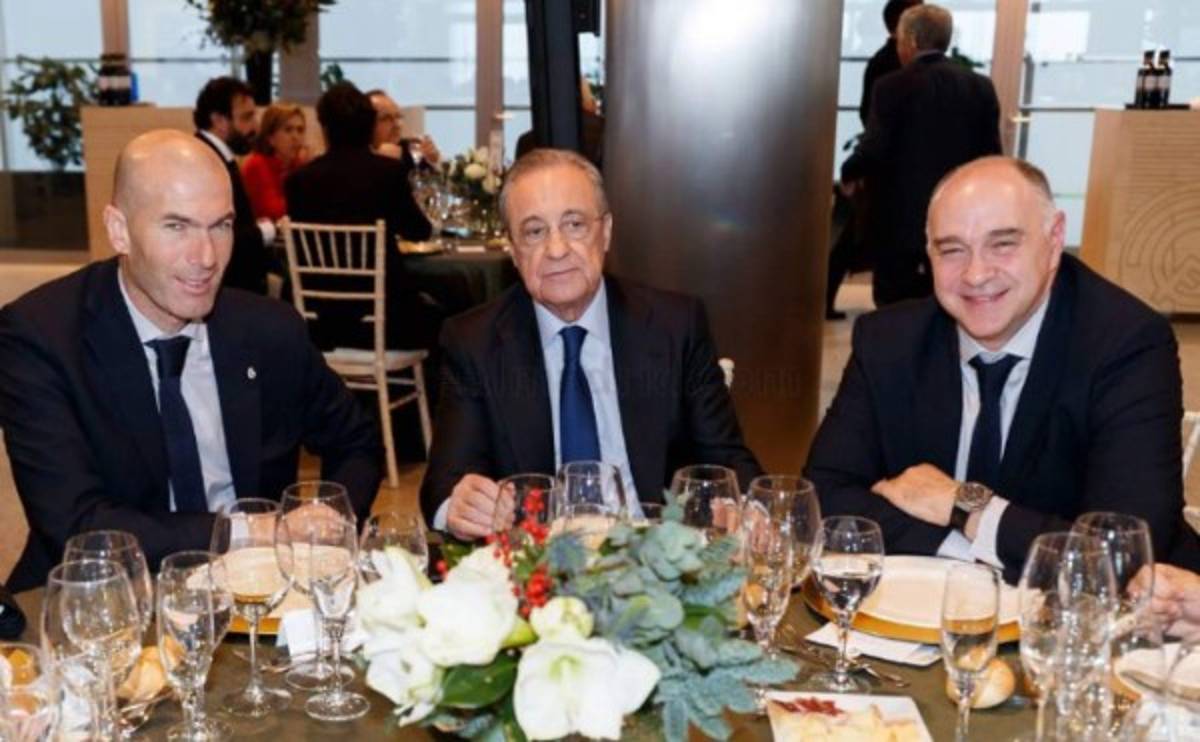 Así fue la cena de Navidad del Real Madrid: El look de Ramos y Florentino Pérez, el más cariñoso