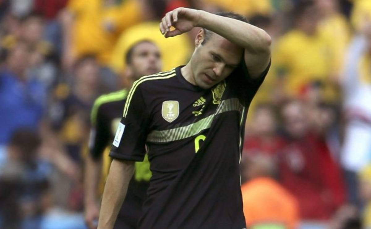 Iniesta: 'Trabajaremos para volver a poner a la selección donde se merece'