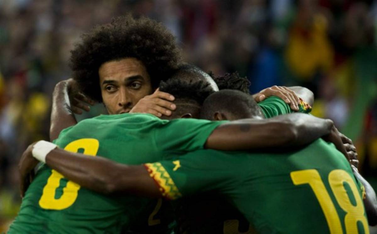 Camerún solucionó sus problemas y ya está en Brasil
