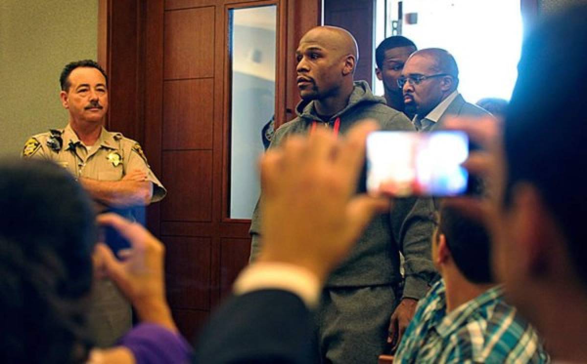 Lo cuenta todo él mismo: El calvario que vivió el boxeador Floyd Mayweather en la cárcel