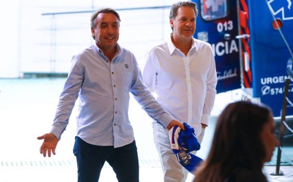 Así es la vida del influyente dueño del América: su riqueza, una lujosa mansión y su pareja es muy poderosa