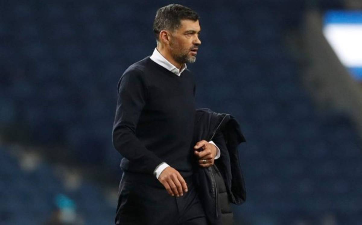 Solo tiene 33 años y nadie lo supera: Los entrenadores más caros de la historia del fútbol