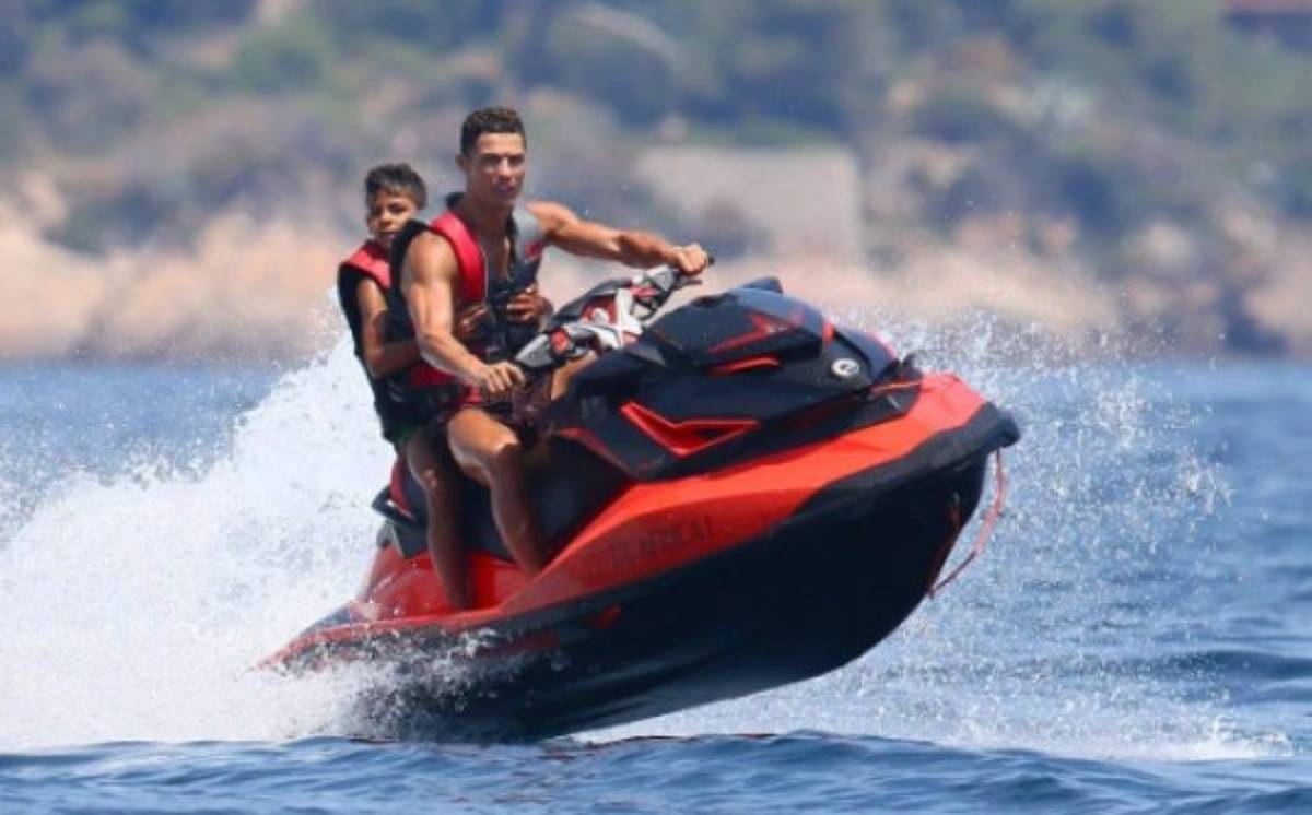 FOTOS: Las infartantes vacaciones de Cristiano Ronaldo y Georgina Rodríguez en Francia