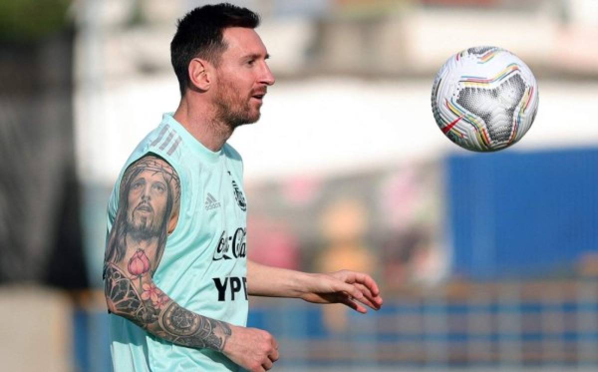 Con Messi: Los mejores futbolistas del mundo que siguen libres en el mercado de fichajes