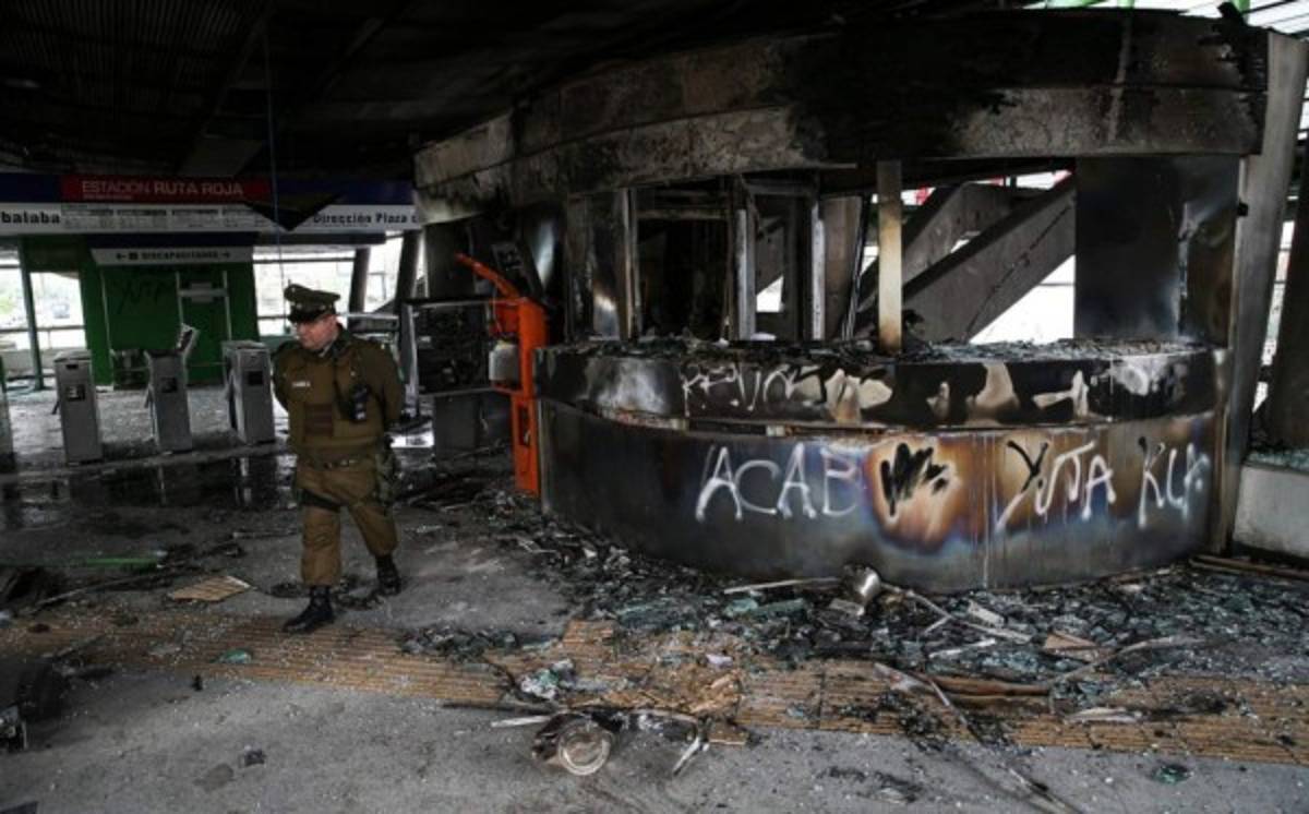 Disturbios, sangre y muertos... ¡Santiago de Chile, sede de la final de Copa Libertadores en crisis social!