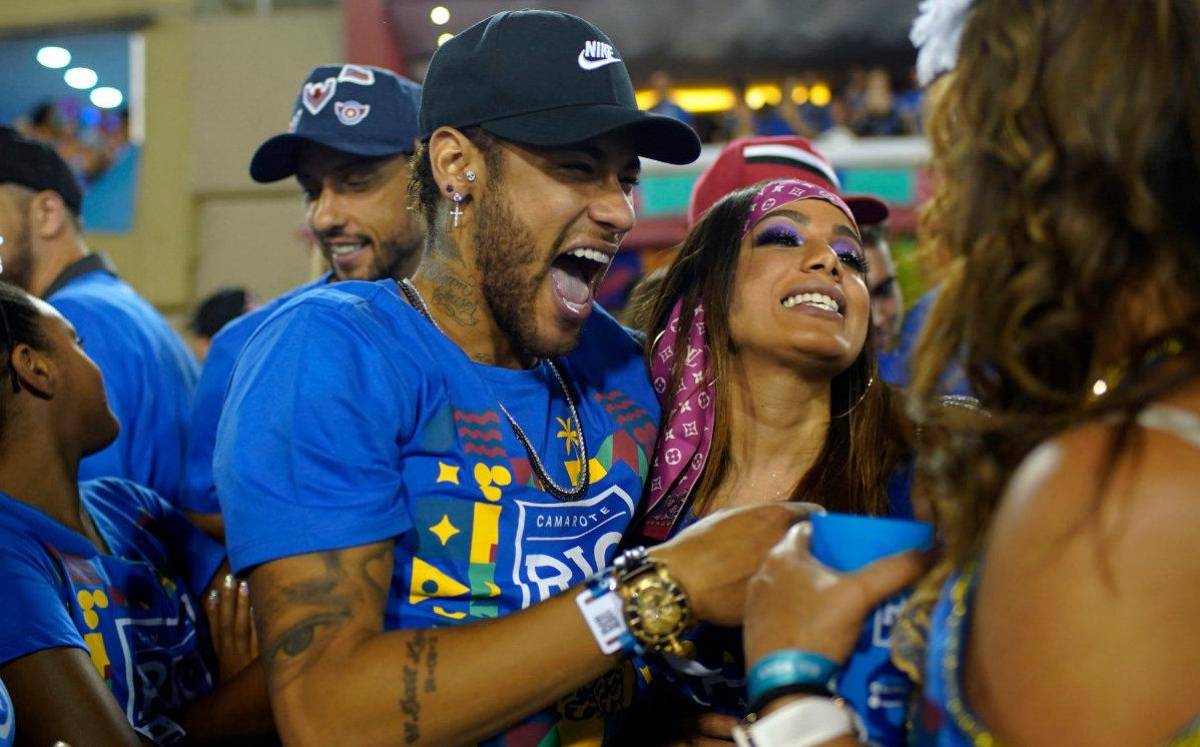 La explosiva cantante de “reggaetón” Anitta confirma y cuenta detalles de su amorío con Neymar