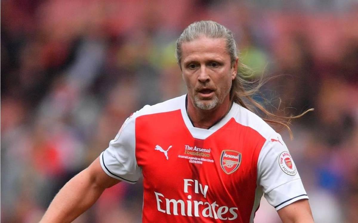 Fichó por el Barcelona por una mujer y se arrepintió: ¿Quién es la chica que lo hizo cometer ese error?