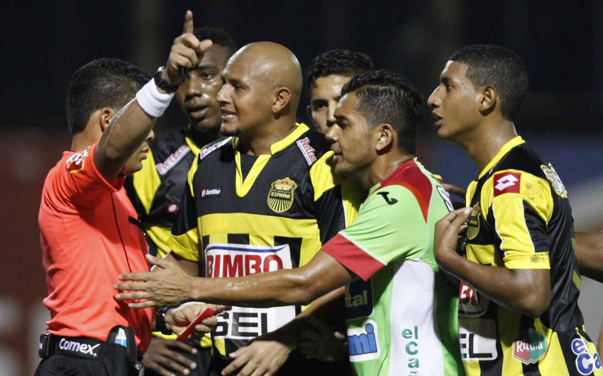 Históricas fotos del clásico sampedrano Real España - Marathón: un DT golpeado, leyendas y nostalgia