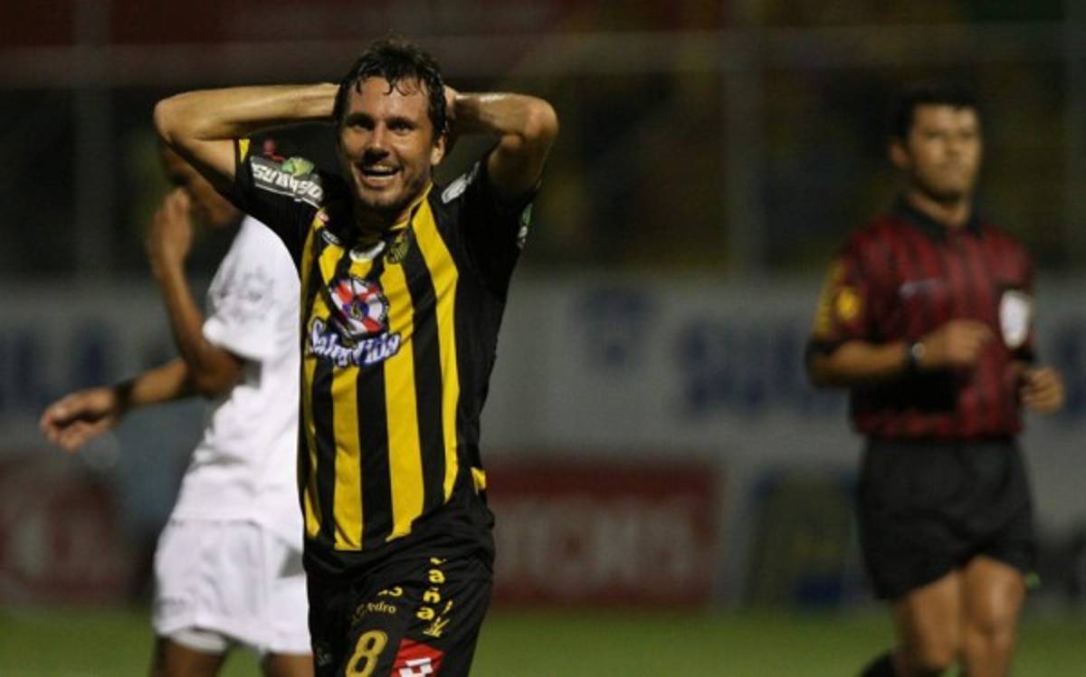 Luciano Emilio al Olimpia y otros 15 fichajes polémicos en el fútbol de Honduras