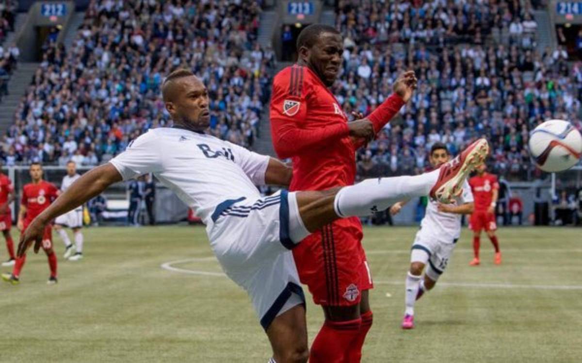 Los futbolistas centroamericanos que juegan en la MLS