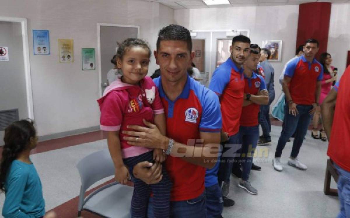 Detalles y abrazos: Olimpia transforma un día gris a colores en su visita a Hospital Infantil María