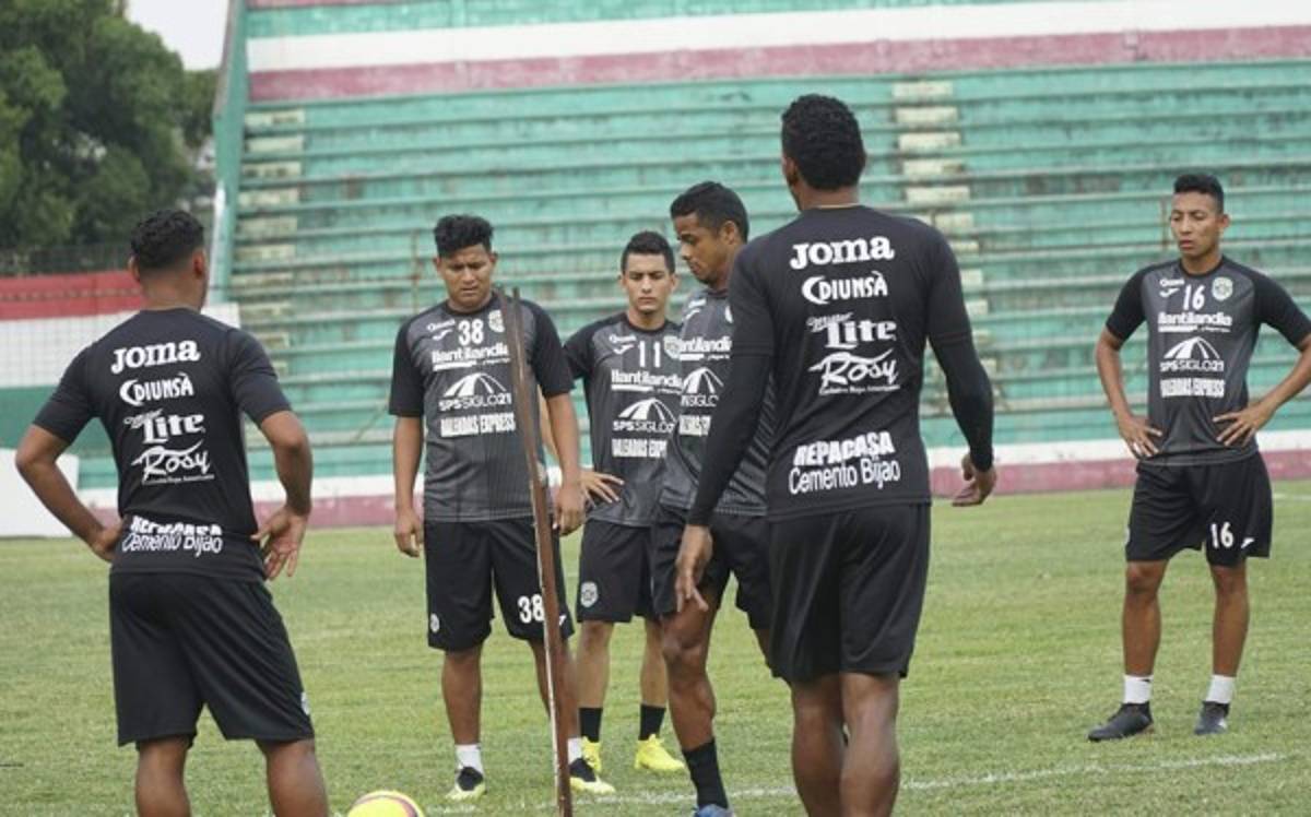 FOTOS: Marathón cierra filas en armonía; también pulen detalles en el Yankel