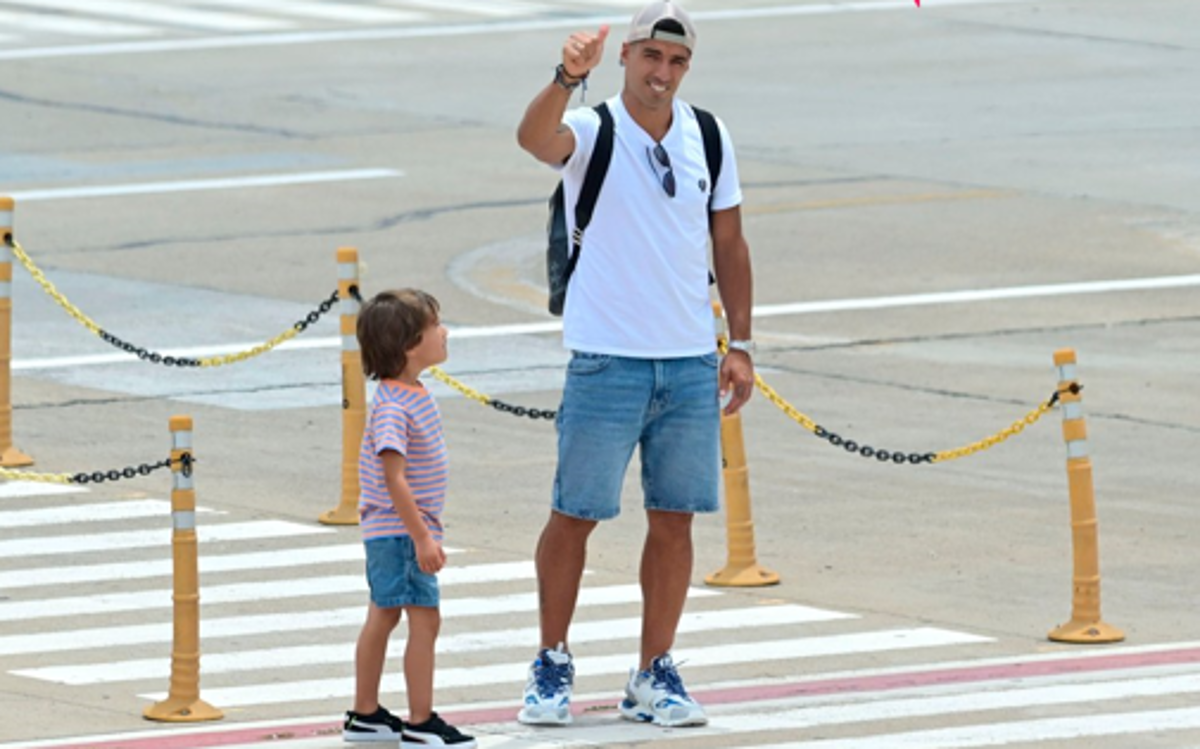 Llegó a Rosario su fiel amigo: así pasará Messi la Navidad tras ganar el Mundial y espera a dos leyendas del Barcelona