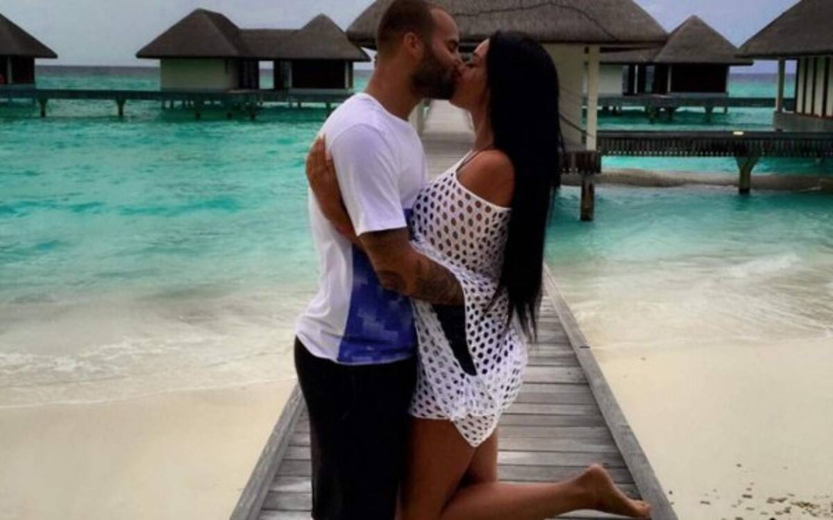 Las mejores fotos de la explosiva novia de Jesé, futbolista del PSG